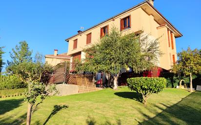 Garten von Einfamilien-Reihenhaus zum verkauf in Zorraquín mit Terrasse