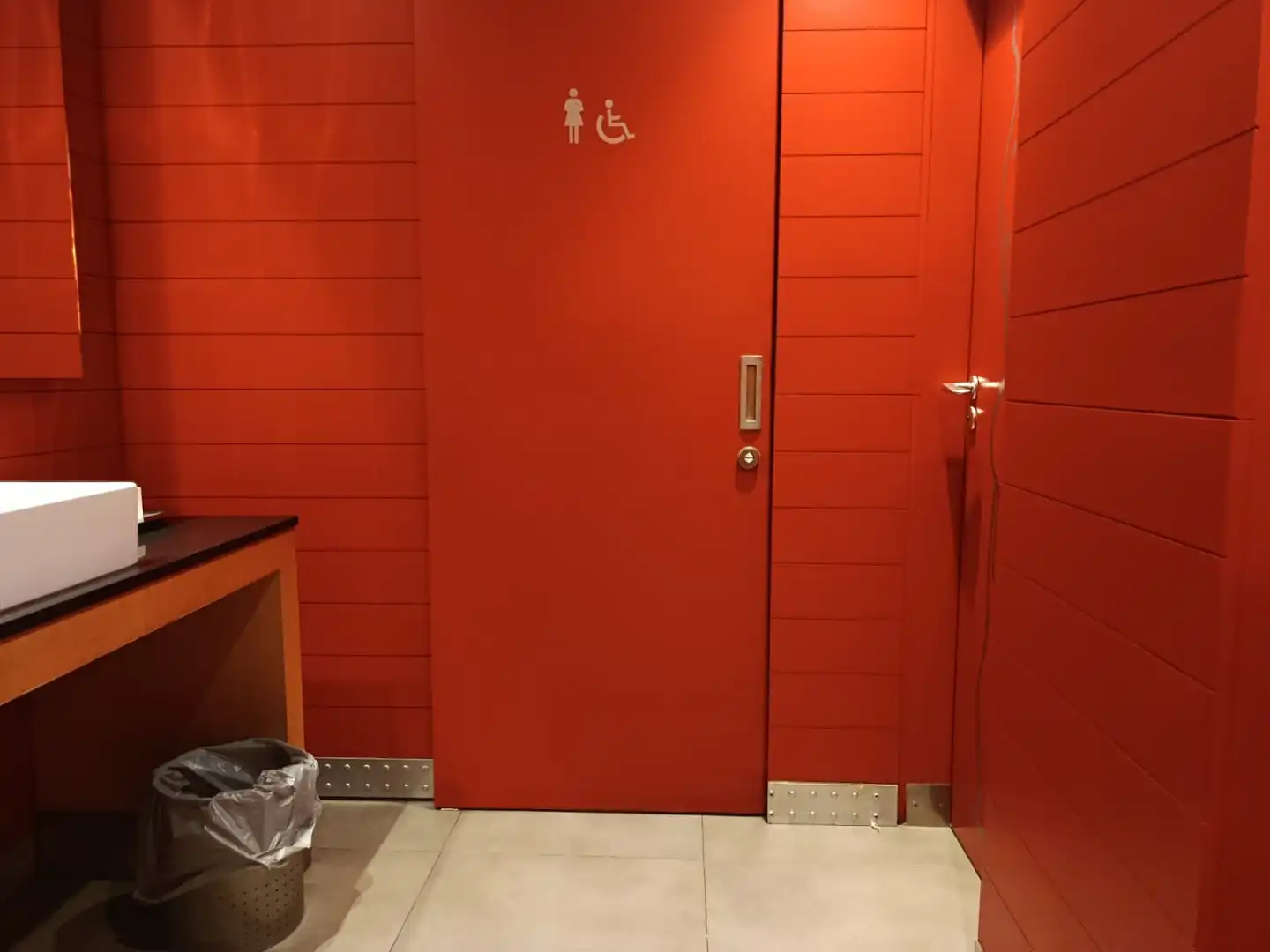 Business premises for transfer in Horta - Guinardó, imagen 14