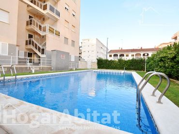 Pis amb piscina en venda a Calle Dula de la