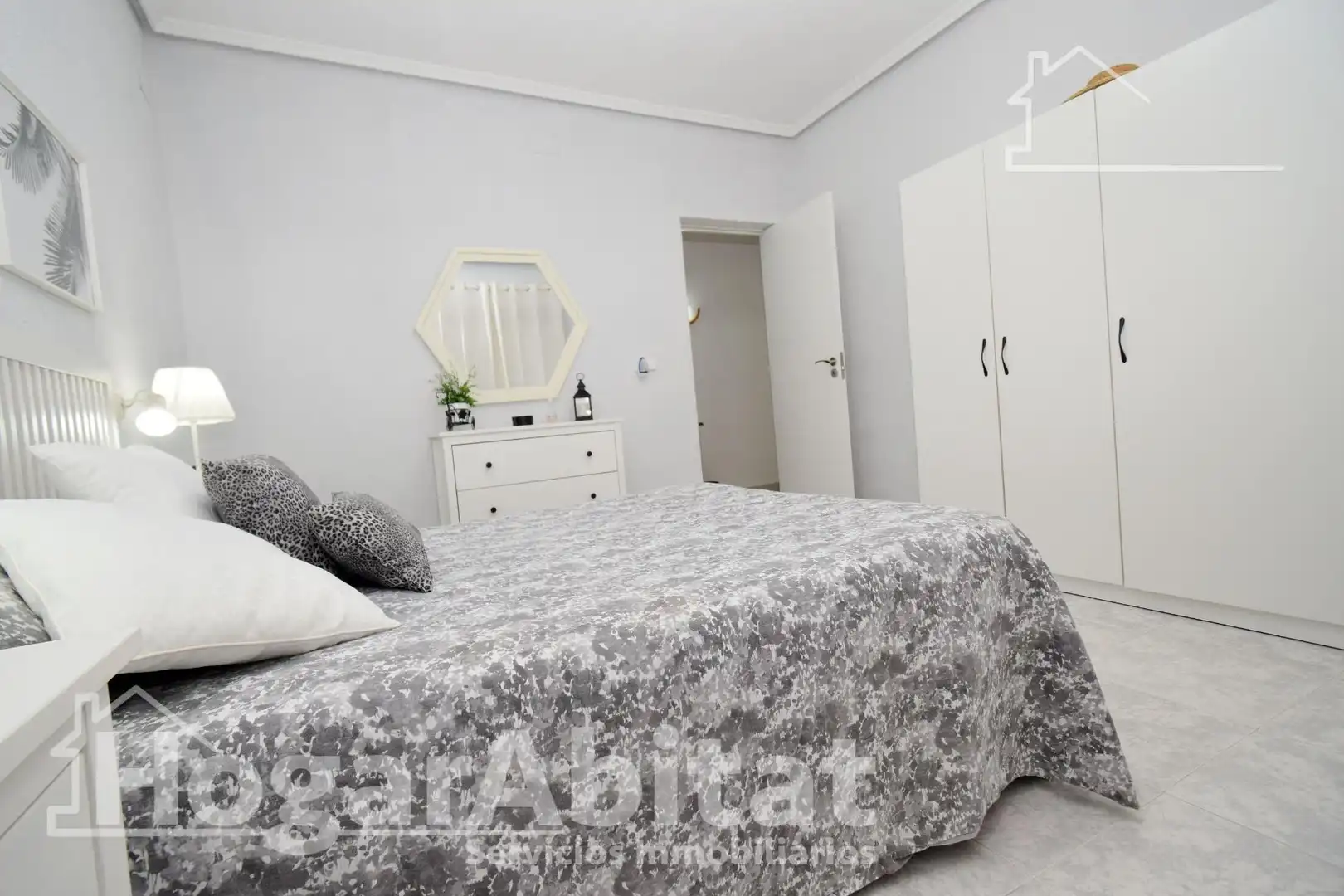 Dormitori de Casa o xalet en venda en Llíria amb Jardí privat, Terrassa i Traster