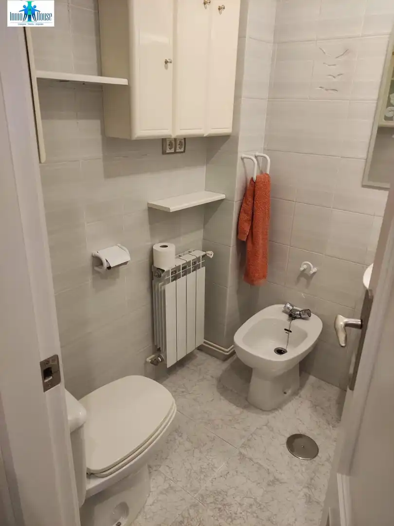Bany de Pis en venda en Albacete amb Aire condicionat, Calefacció i Terrassa