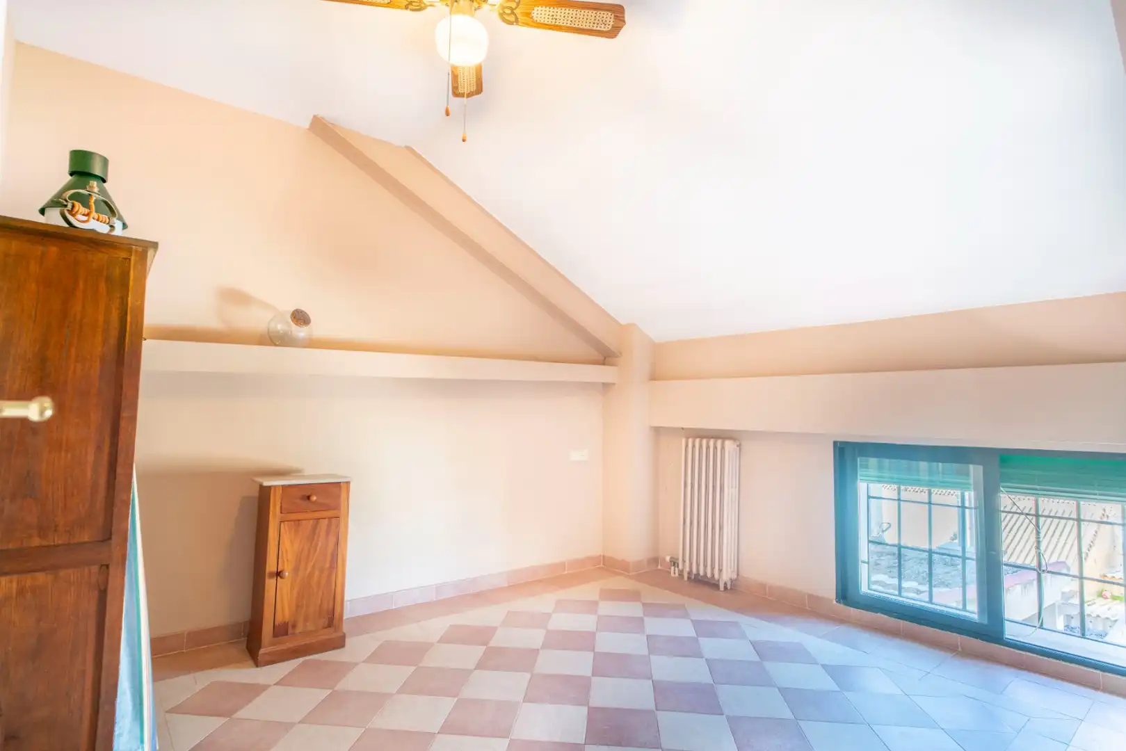 Detached homes for sale in Santiago de la Ribera