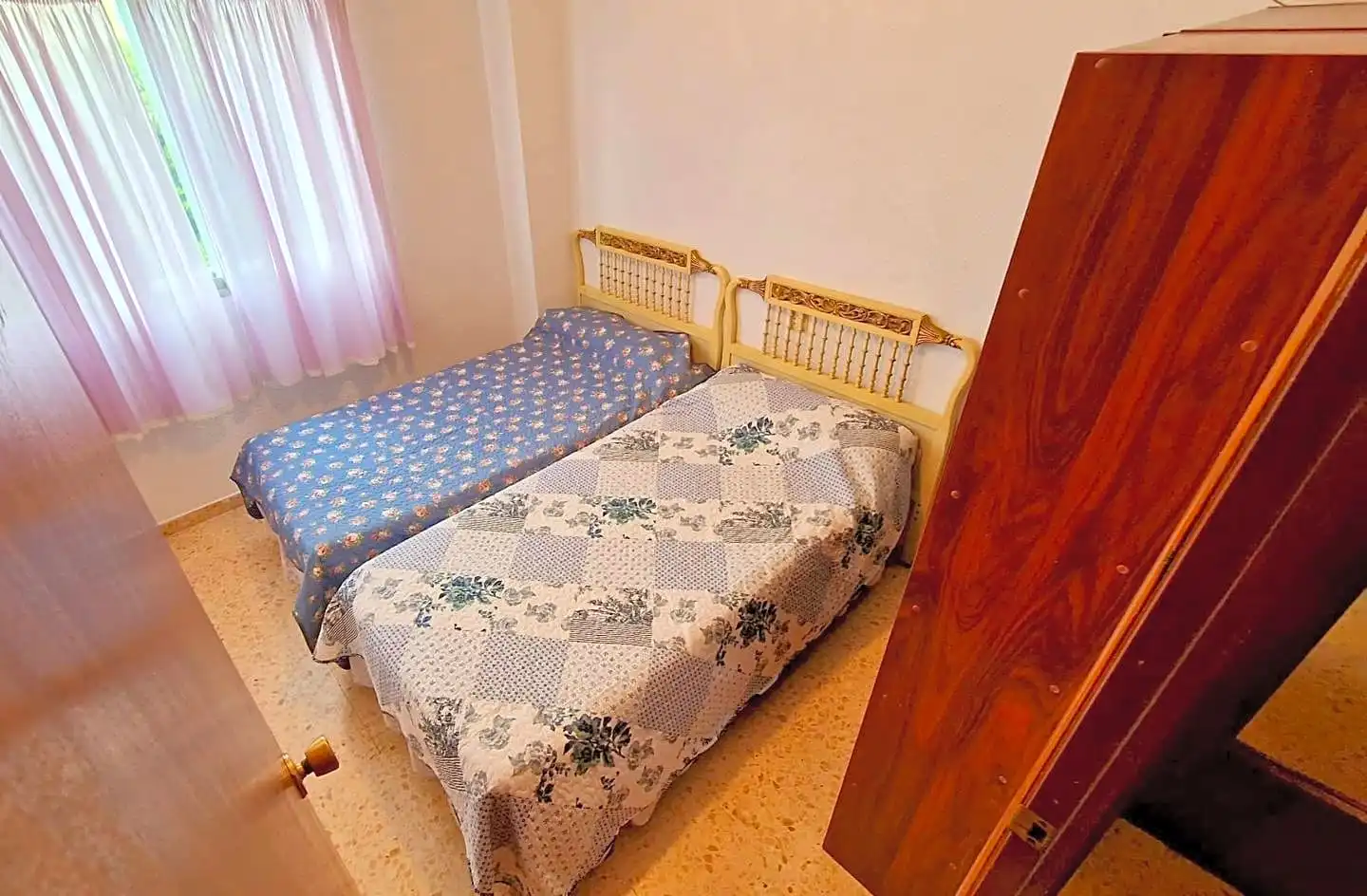 Apartamento de alquiler en De La Rioja, 125, Playa de Gandia