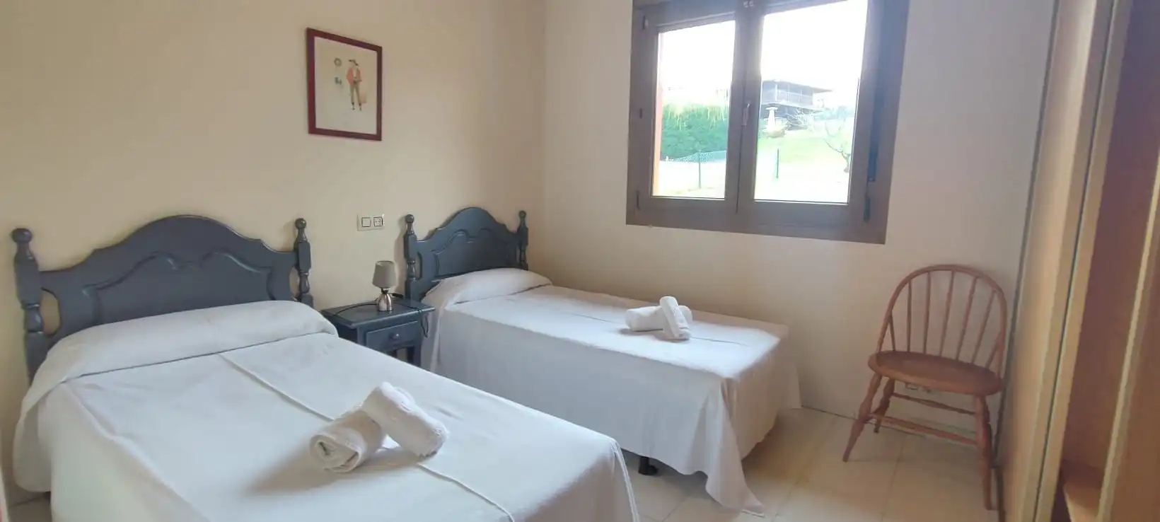 Schlafzimmer von Country house zum Verkauf in Llanes mit Heizung, Privatgarten und Terrasse