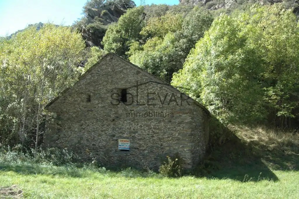 Exterior view of Country homes for sale in Vall de Cardós