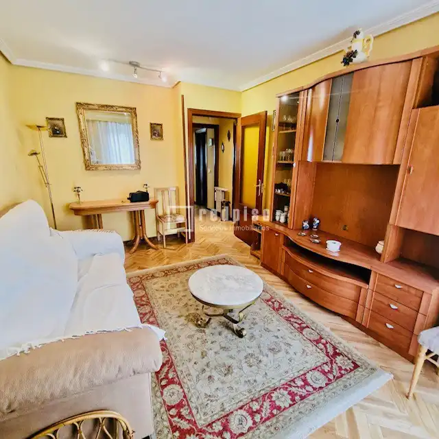 Bedroom of Apartments for sale in Madrid  with Heating, Parquet flooring and Terrace