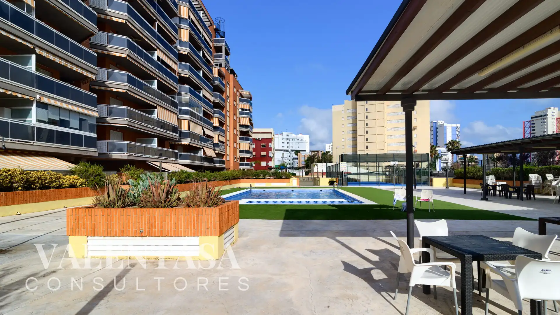 Terraza de Piso en venta en La Pobla de Farnals con Aire acondicionado, Jardín privado y Terraza