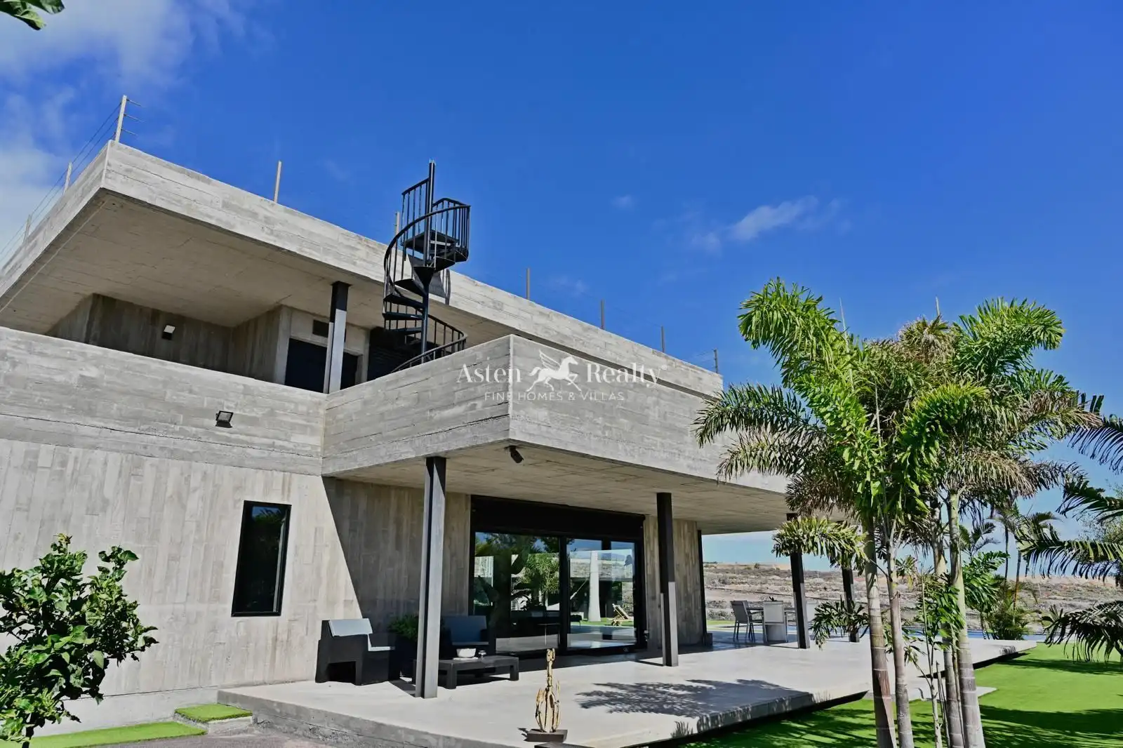 Terrassa de Casa o xalet en venda en Adeje amb Aire condicionat, Terrassa i Piscina