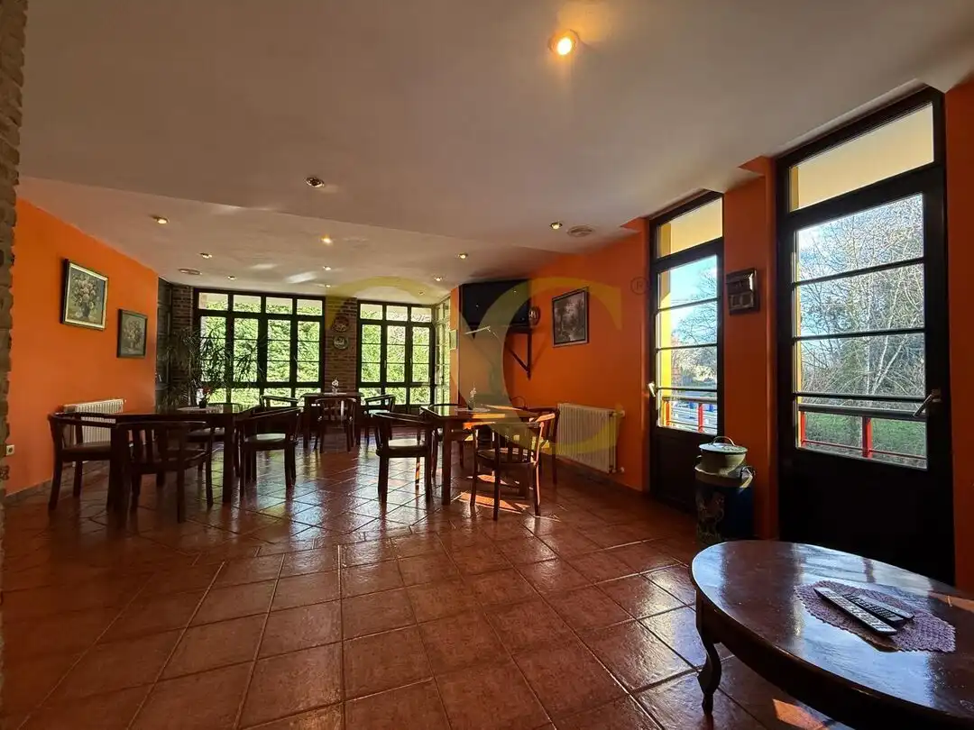 Buildings for sale in Llanes