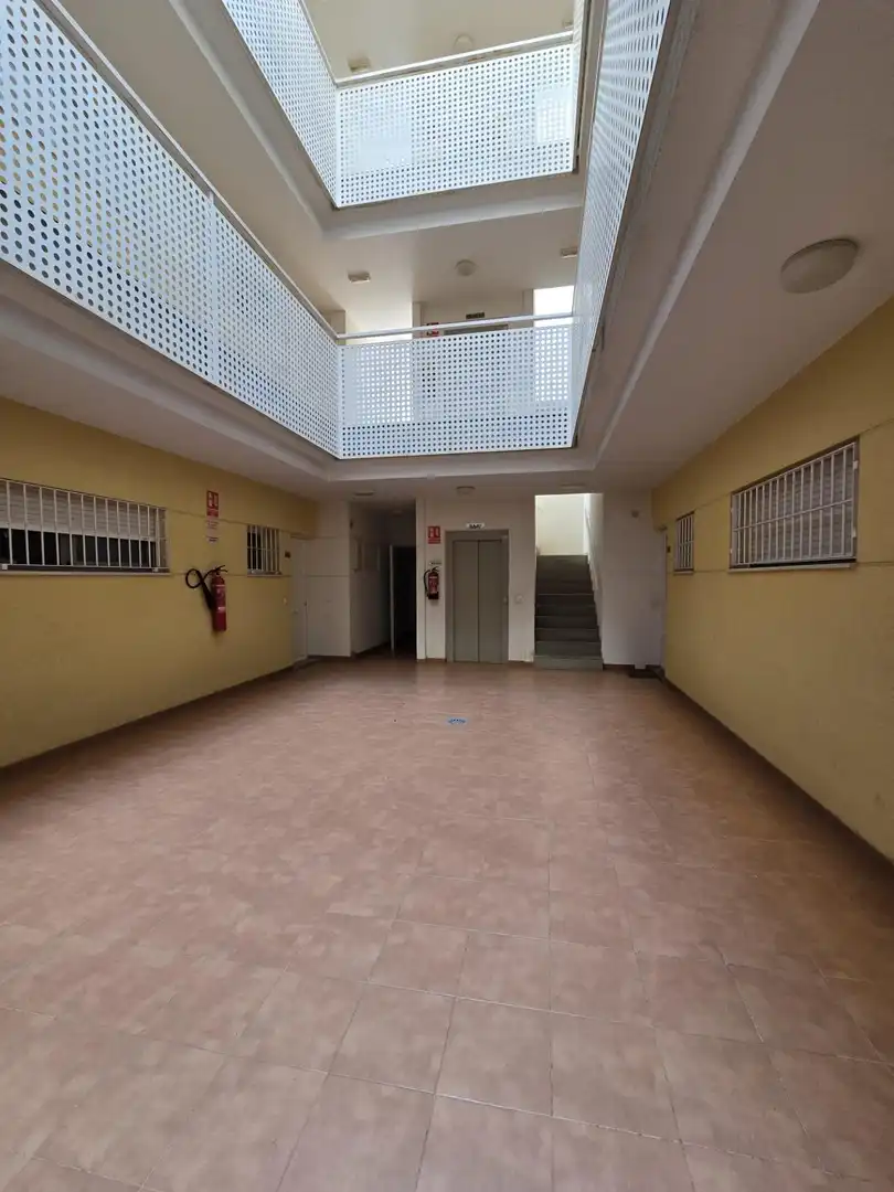Wohnung zum Verkauf in Murcia mit Klimaanlage und Balkon