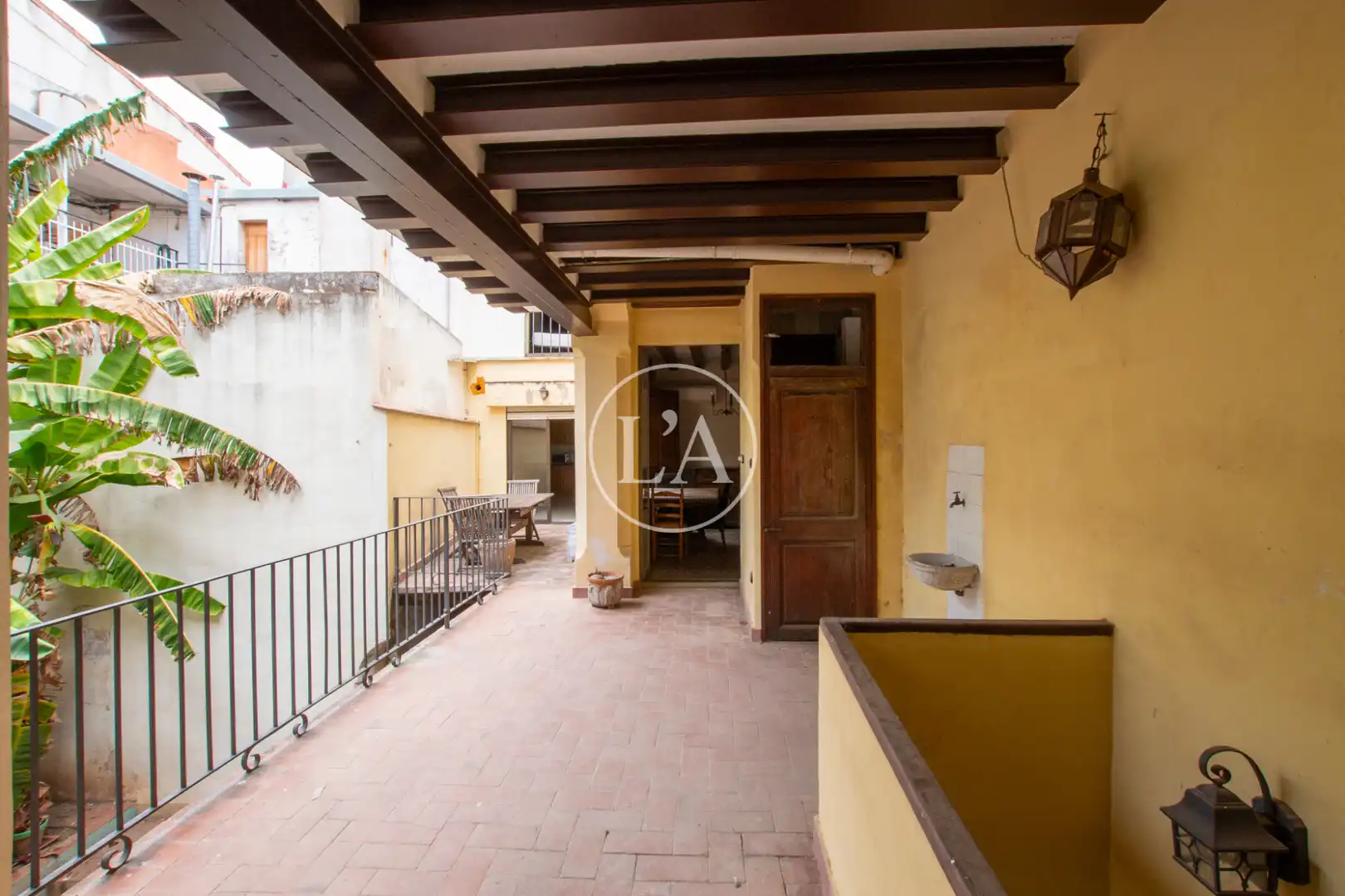 Casa aparellada amb terrassa en venda a Carrer de la Verge de la Pineda, imagen 8