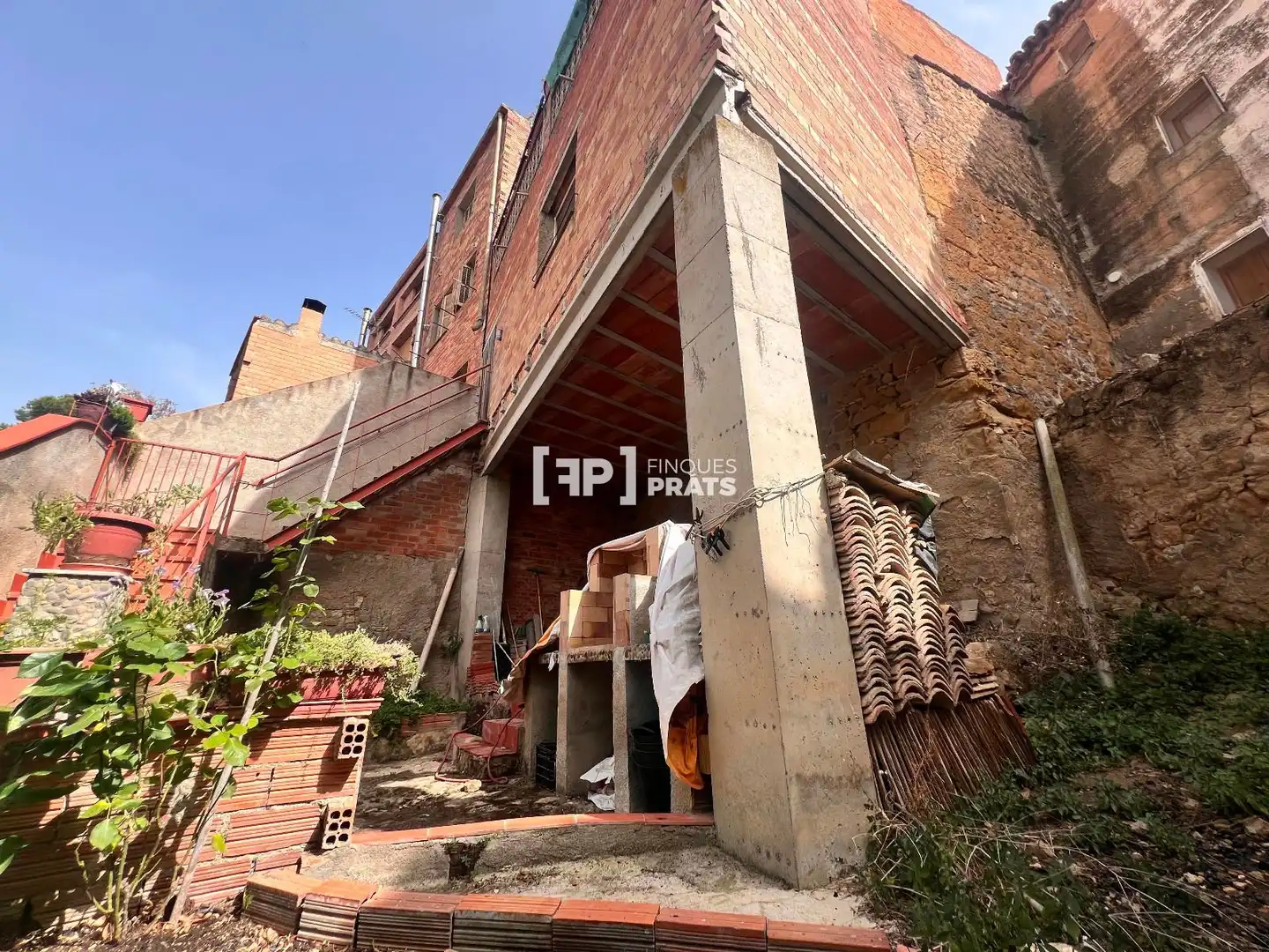 Vista exterior de Casa o xalet en venda en Granyena de les Garrigues amb Aire condicionat, Calefacció i Terrassa