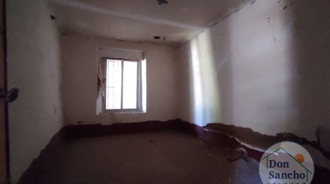 Foto 3 de Casa adosada en venta en Pozaldez, Valladolid