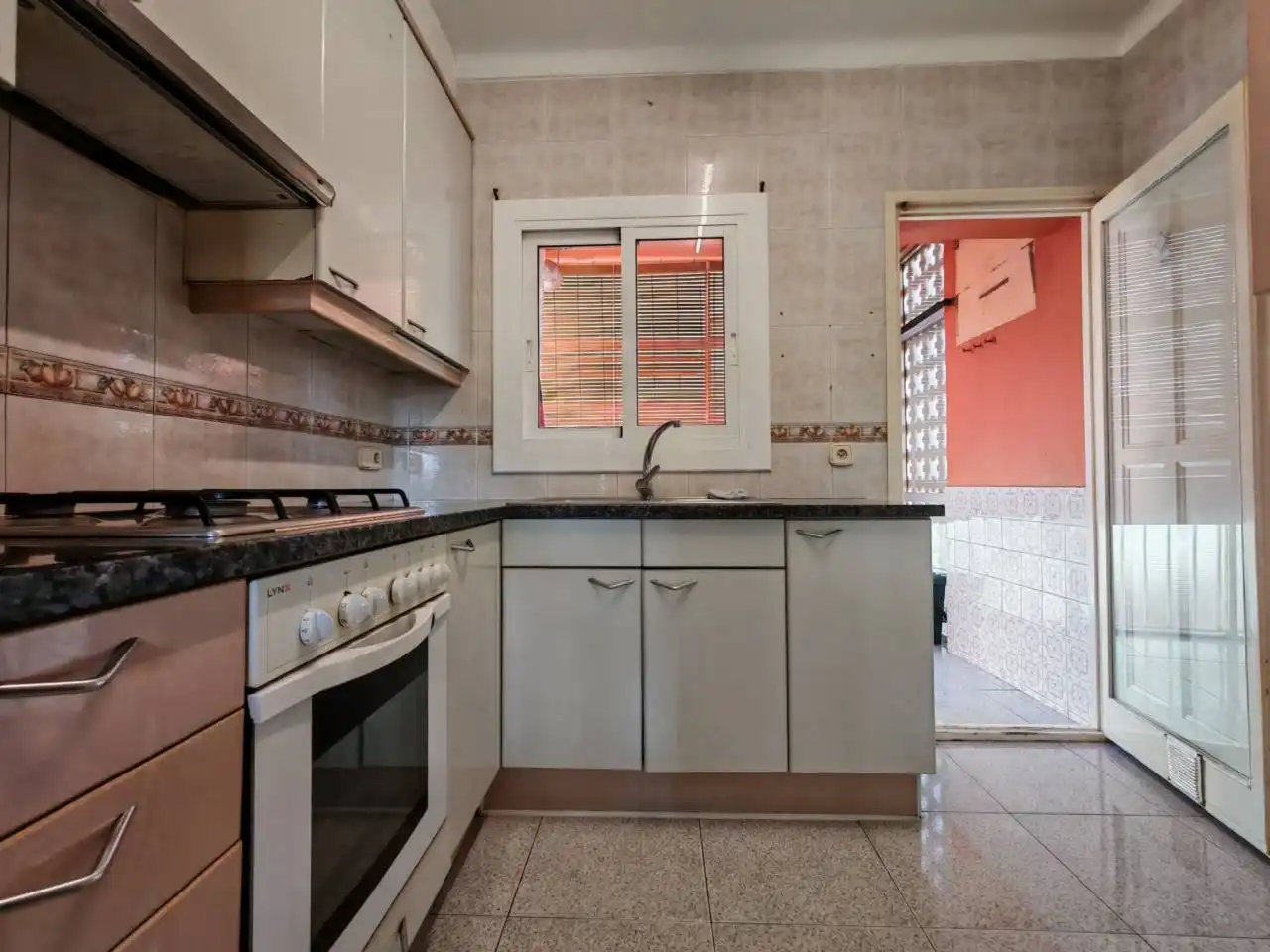 Flat with terrace for sale in Calle Quermany 40, imagen 22