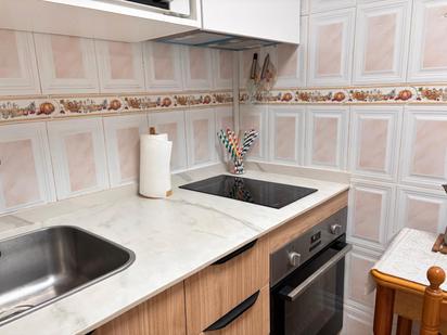 Kitchen of Flat for sale in Alicante / Alacant  with Air Conditioner, Furnished and Oven