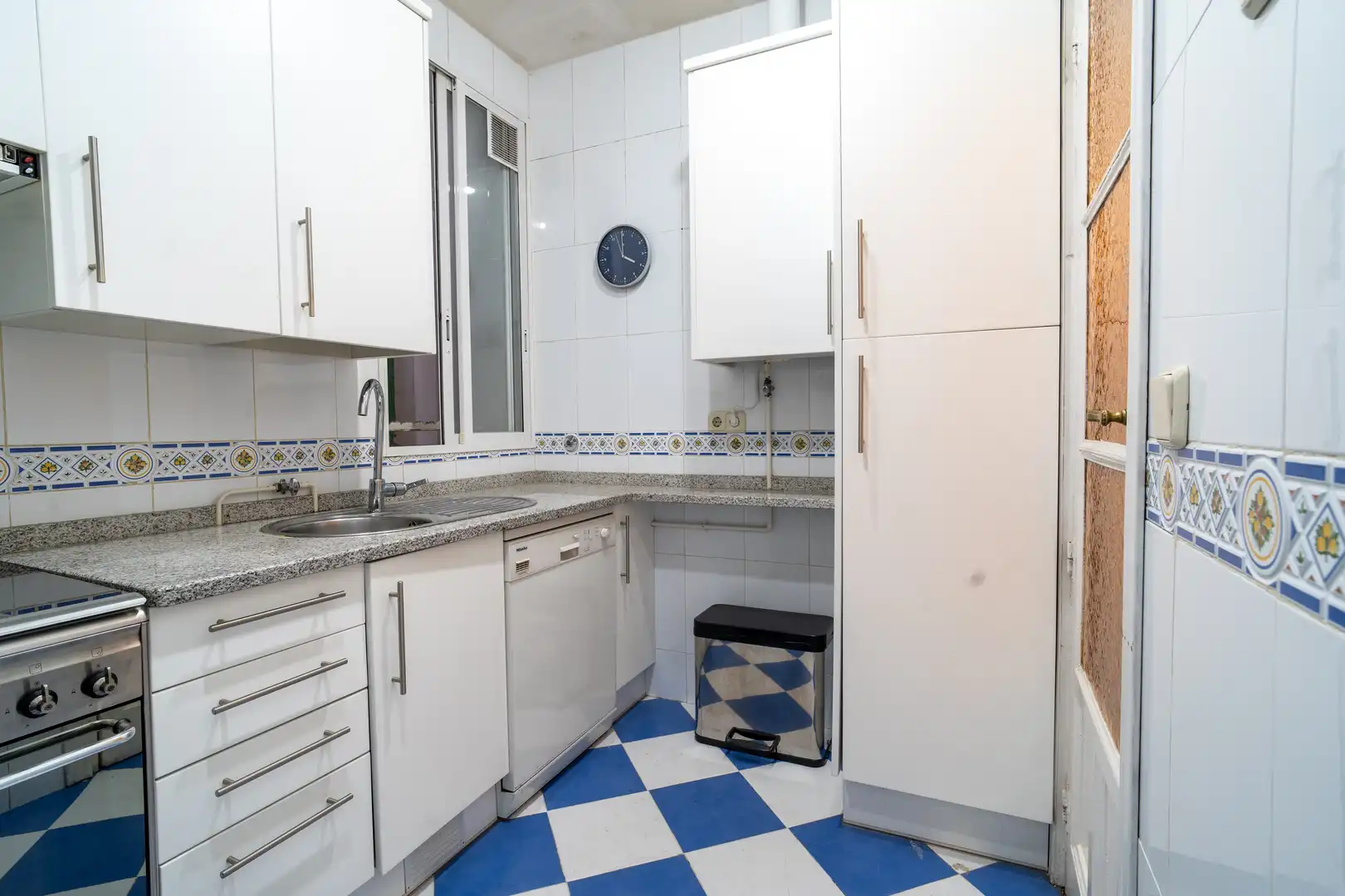 Cocina de Piso en venta en Madrid con Calefacción y Terraza
