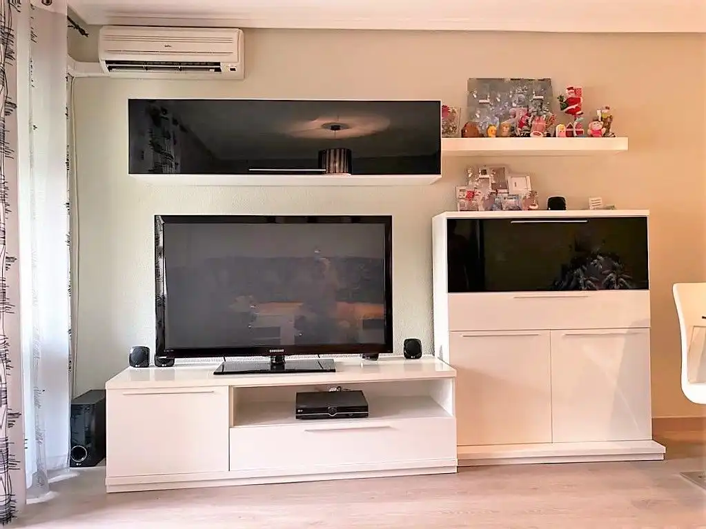 Sala d'estar de Pis de lloguer en Alicante / Alacant amb Aire condicionat, Parquet i Terrassa