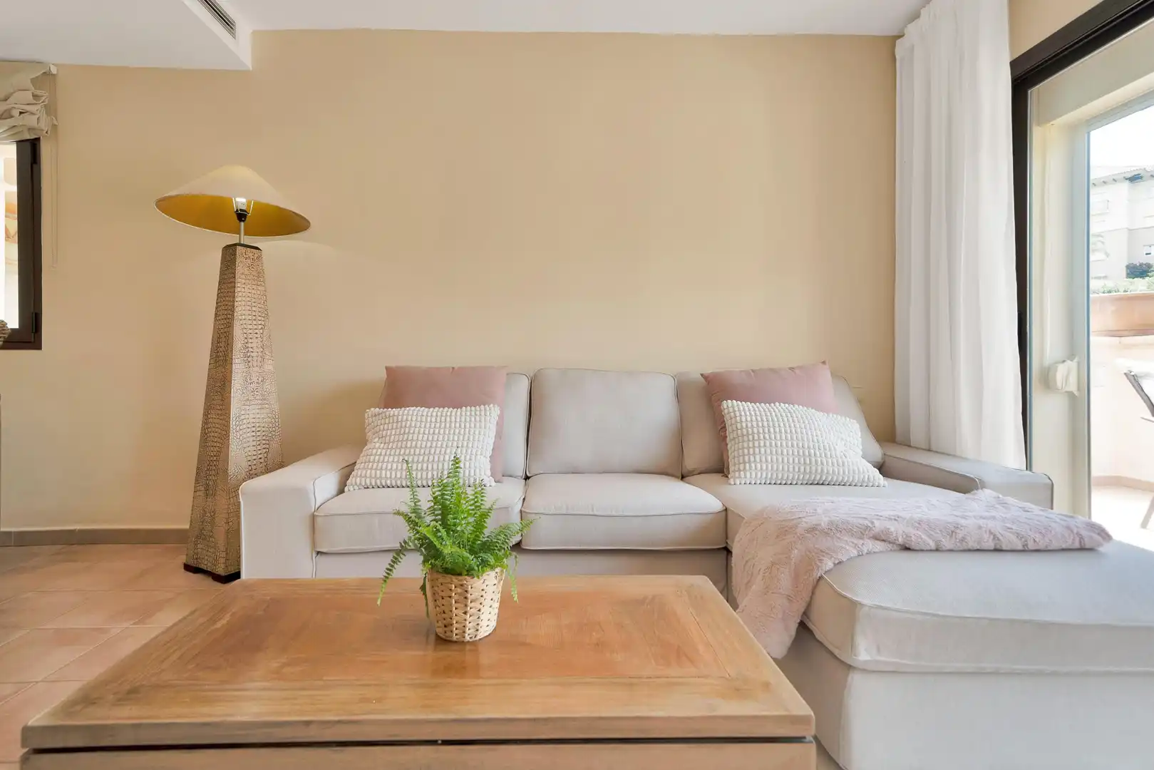 Living room of Apartments for rent in Marbella  with Air Conditioner, Heating and Private garden