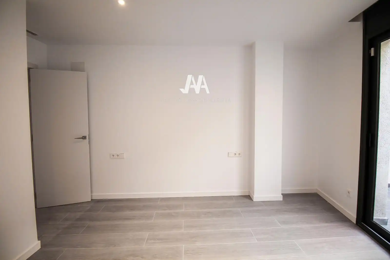 Dúplex en venta en Igualada con Calefacción, Terraza y Horno