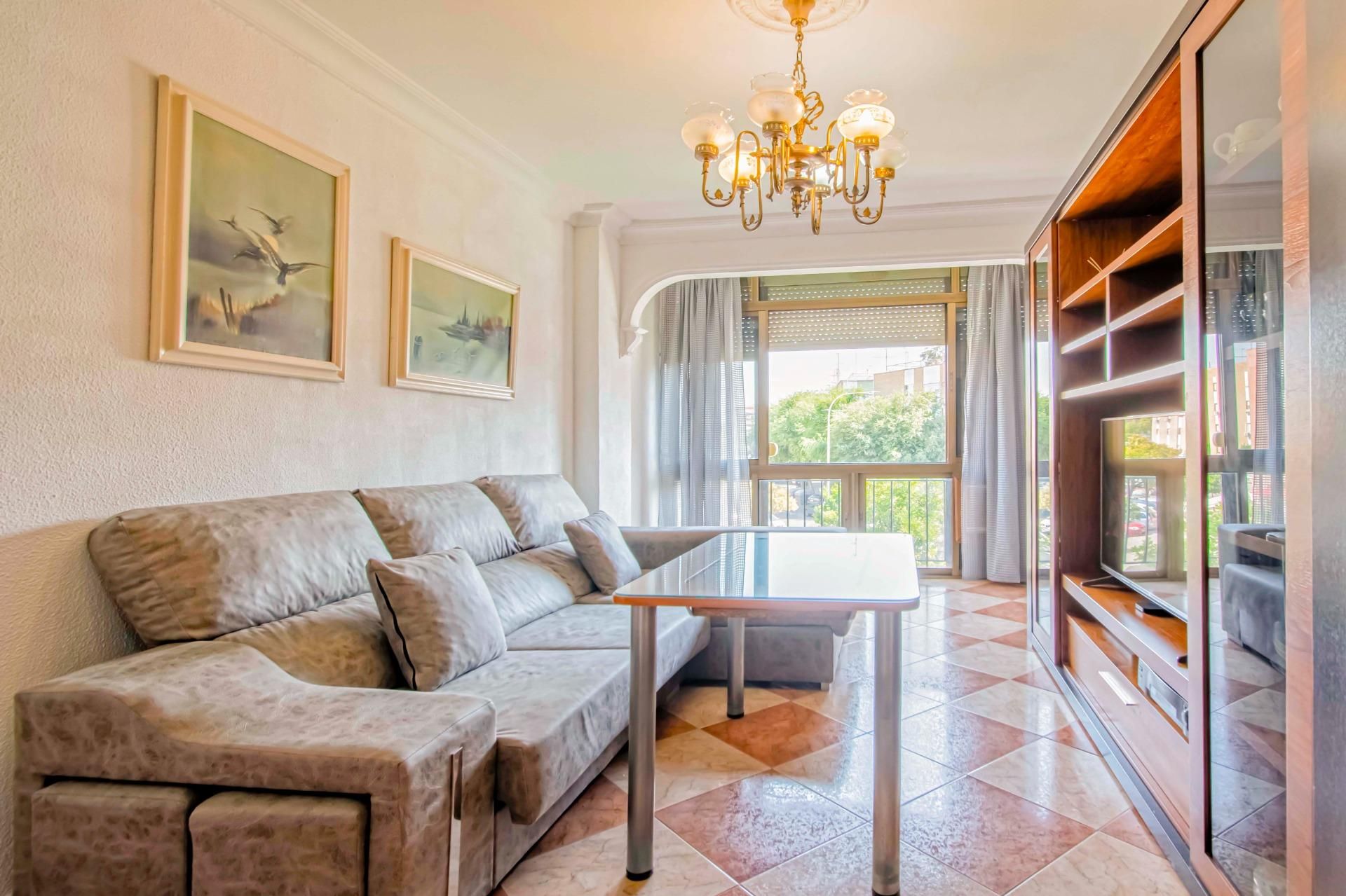 Bedroom of Flat for sale in  Sevilla Capital  with Air Conditioner and Terrace