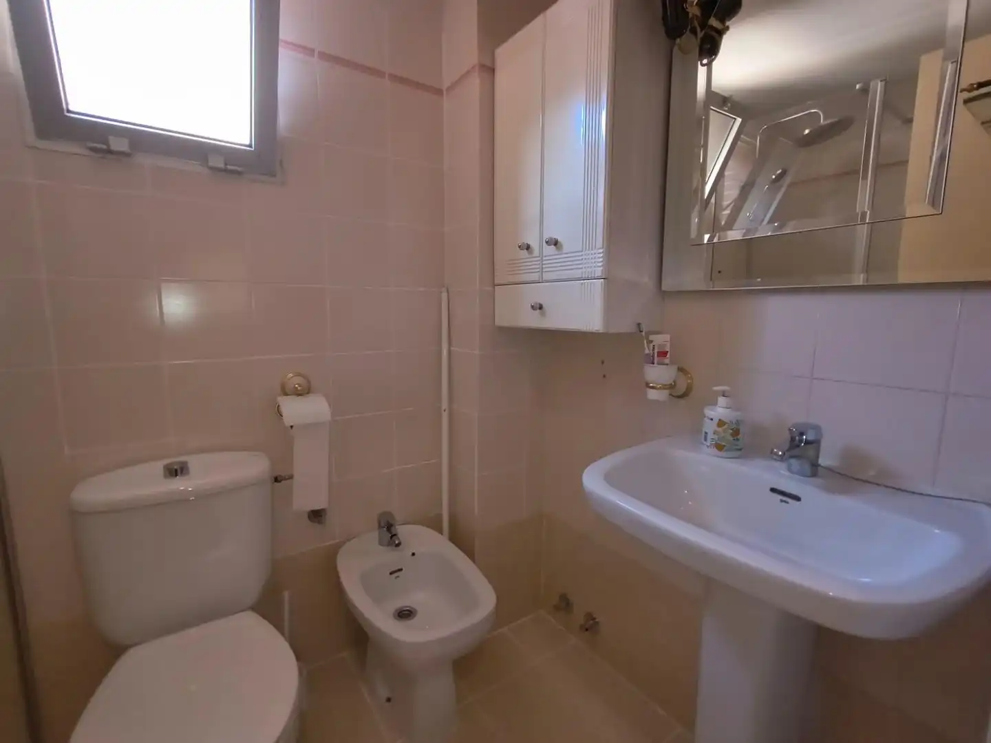 Baño de Piso en venta en Fuenlabrada con Aire acondicionado, Calefacción y Terraza