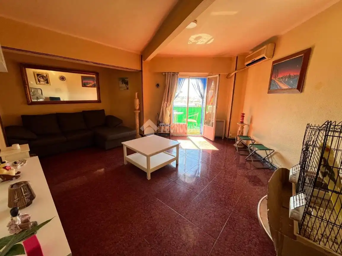 Piso con balcón en venta en Linarejos, imagen 5