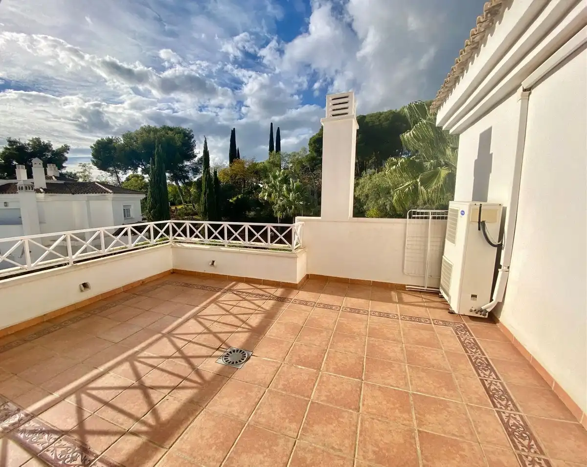 Jardí de Àtic de lloguer amb opció a compra en Marbella amb Aire condicionat, Terrassa i Moblat