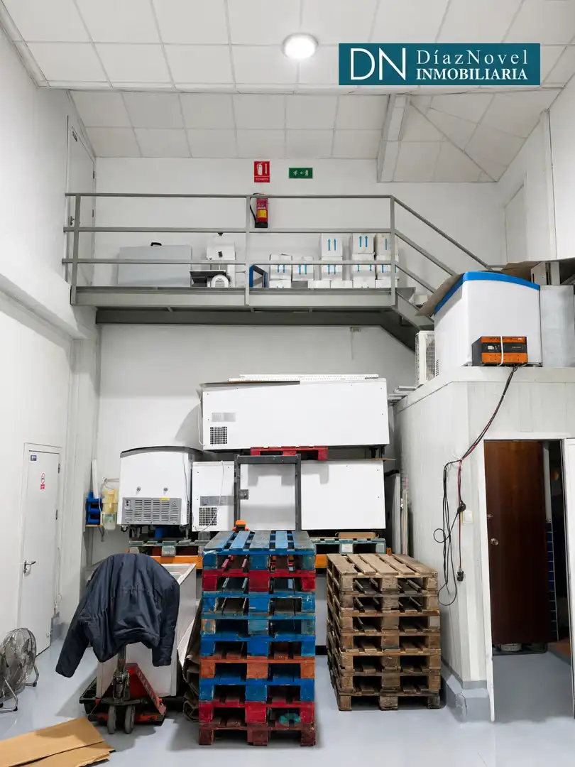 Exterior view of Industrial buildings for sale in Málaga  with Heating and Alarm