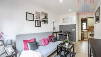 Living room of Duplex to rent in  Madrid Capital  with Air Conditioner, Heating and Parquet flooring