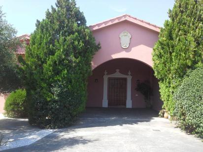 House or chalet for sale in La Carlota  with Air Conditioner, Terrace and Swimming Pool