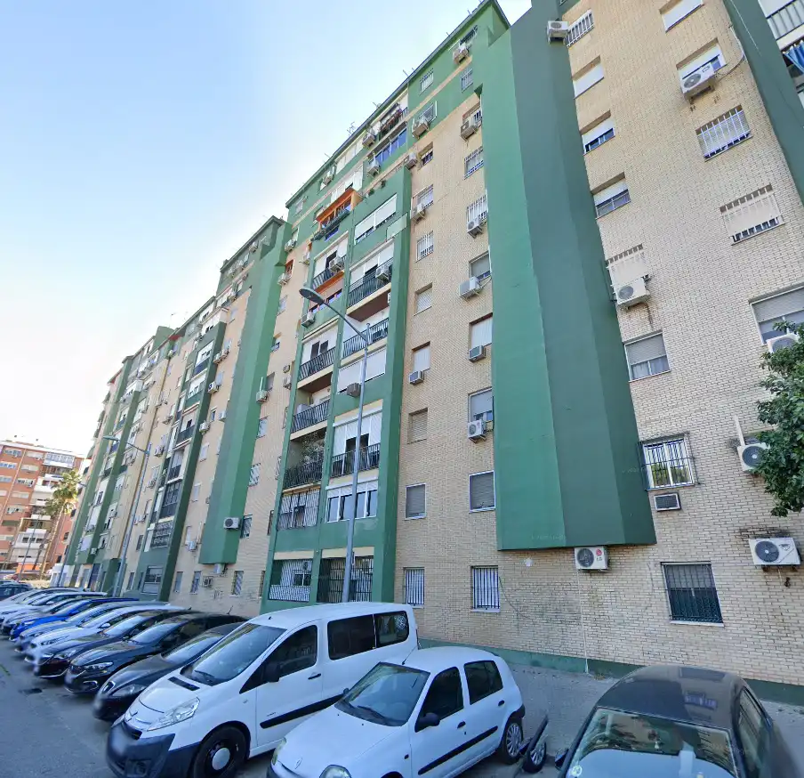 Vista exterior de Pis en venda en Sevilla