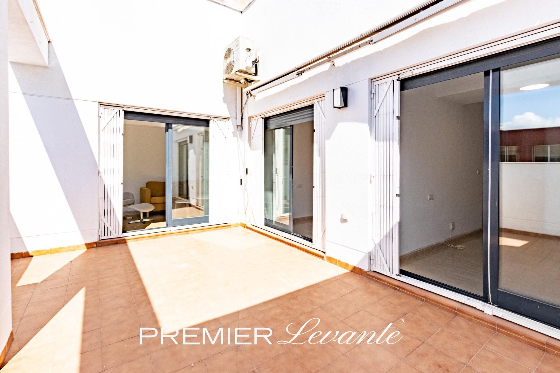 Terrace of Attic to rent in Alicante / Alacant  with Air Conditioner and Terrace