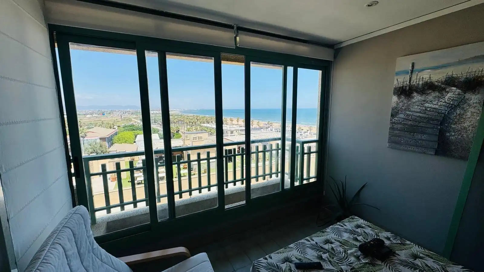 Flat with pool to rent in La Patacona, imagen 9