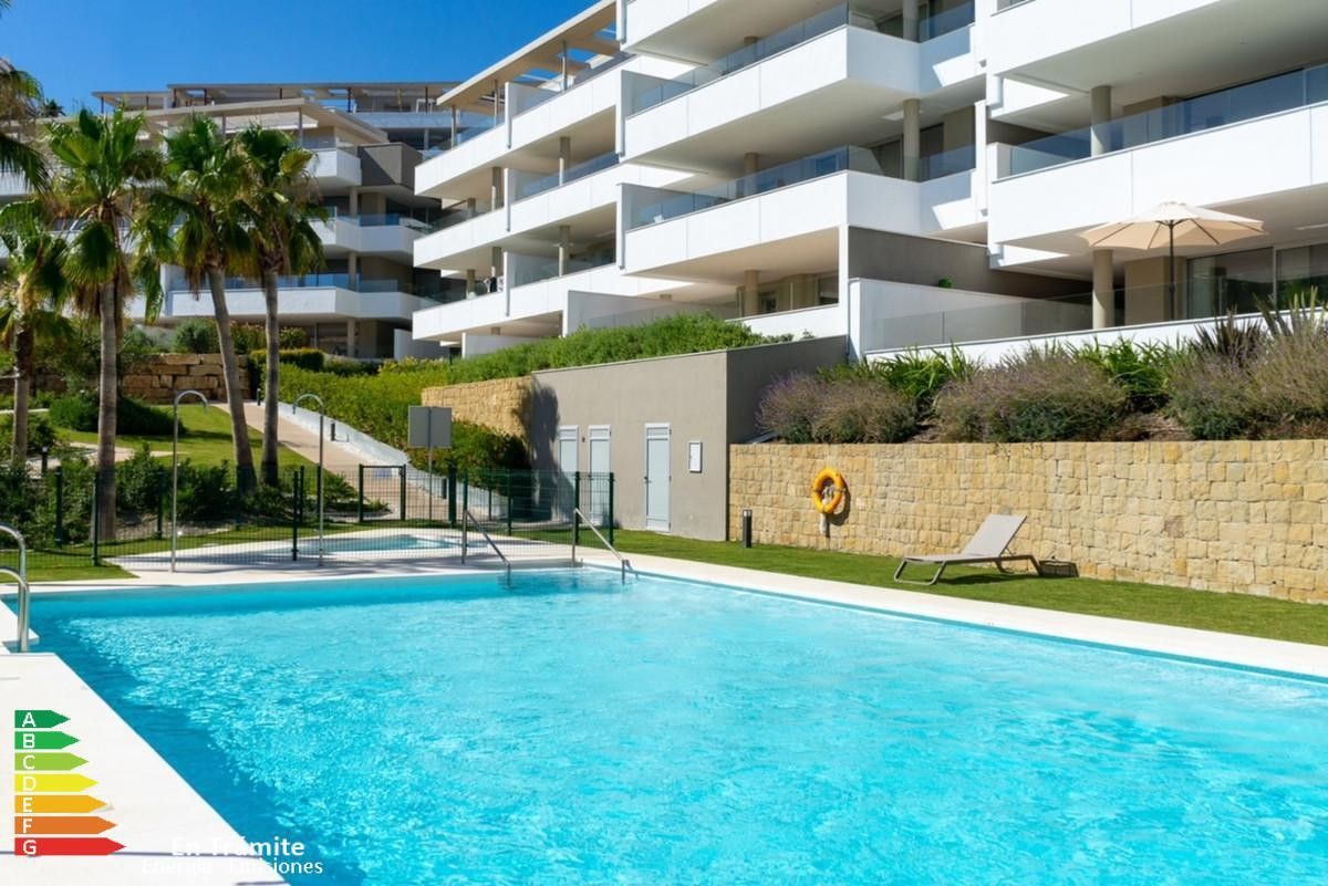 Swimming pool of Planta baja to rent in Benahavís  with Air Conditioner, Terrace and Swimming Pool