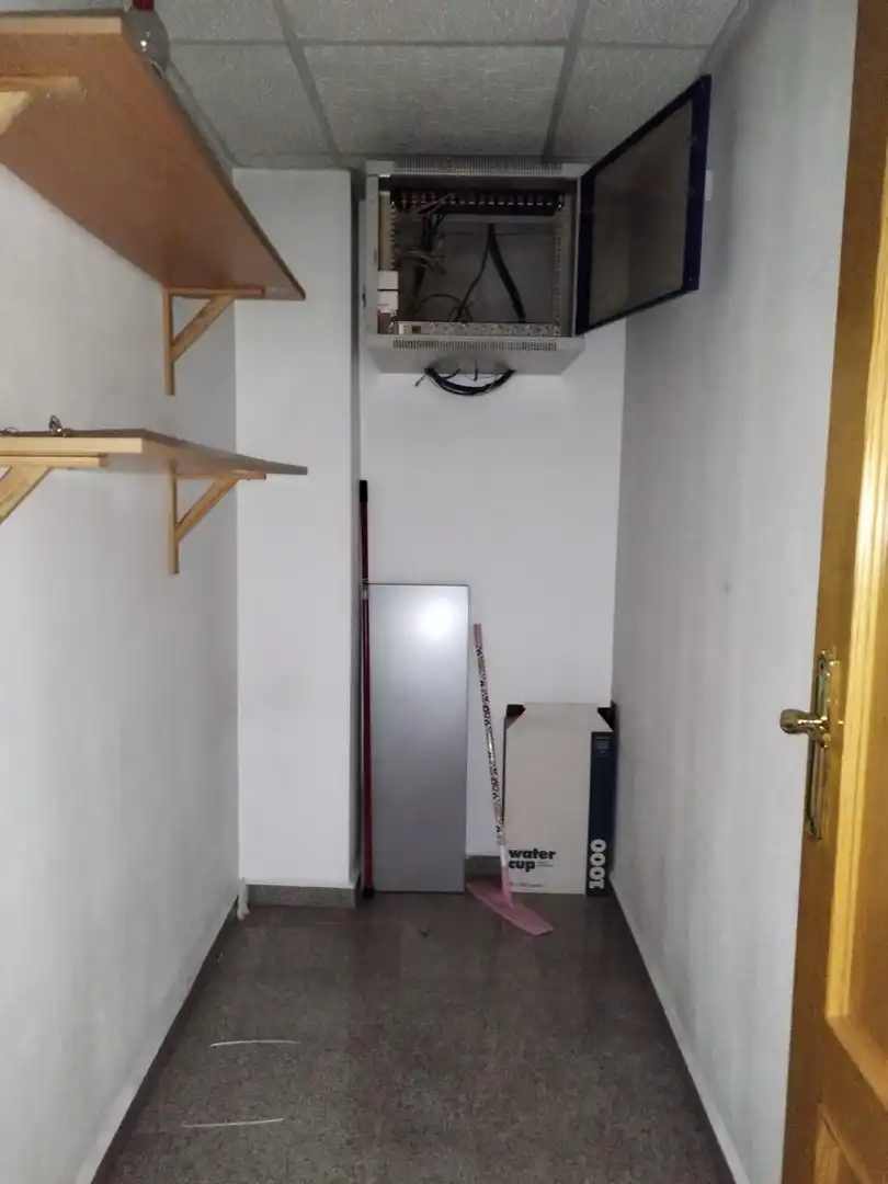 Oficina amb ascensor en venda a Casco Urbano, imagen 35