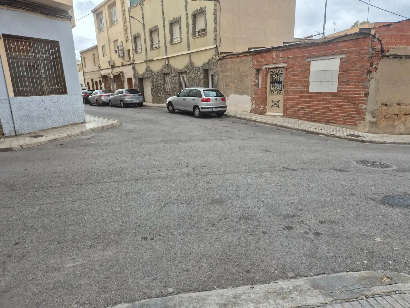 Parkplatz von Garage zum Verkauf in Elda