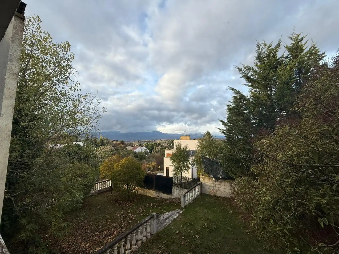 Houses for sale in Soto del Real  with Heating, Private garden and Storage room
