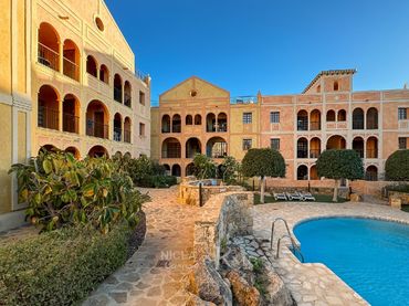 Apartment mit Pool zum Verkauf in Conjunto Campo De Golf