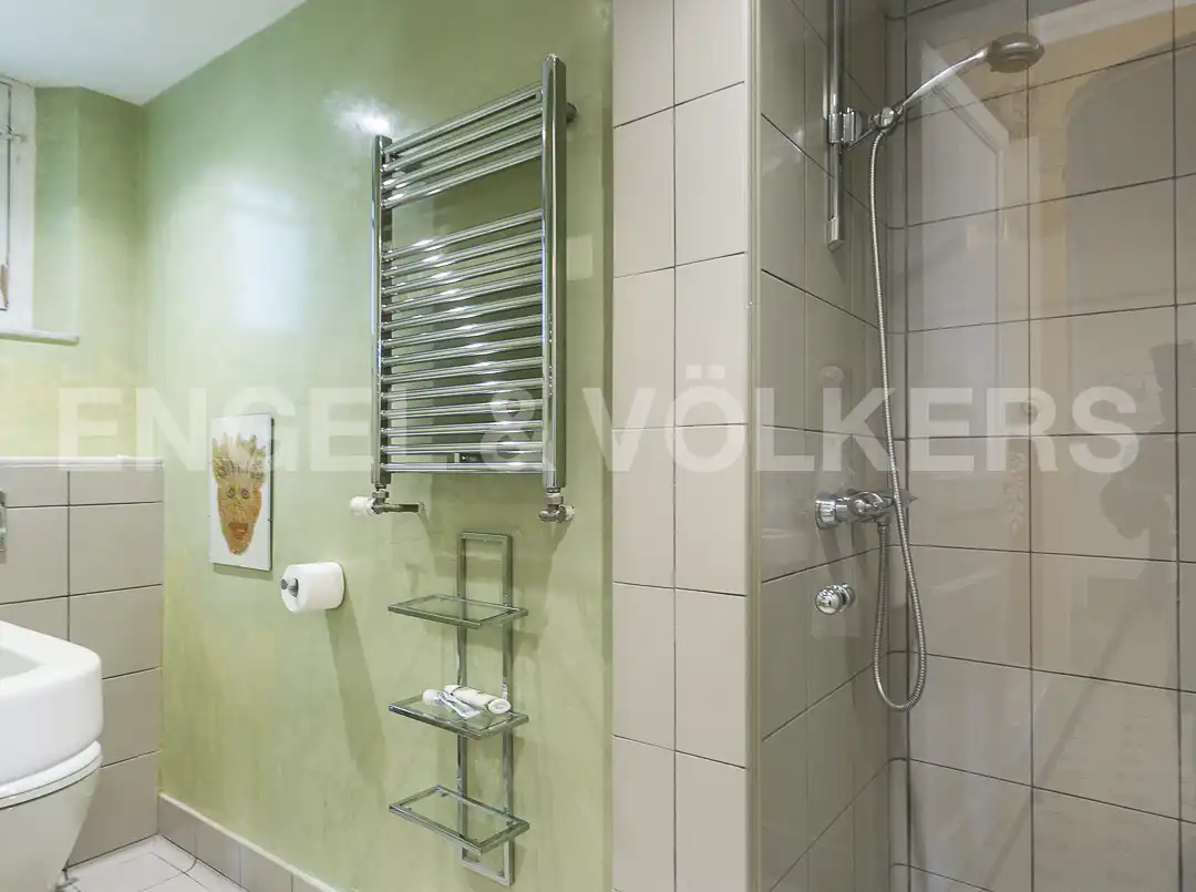 Badezimmer von Haus oder Chalet zum Verkauf in Barcelona mit Heizung, Terrasse und Abstellraum