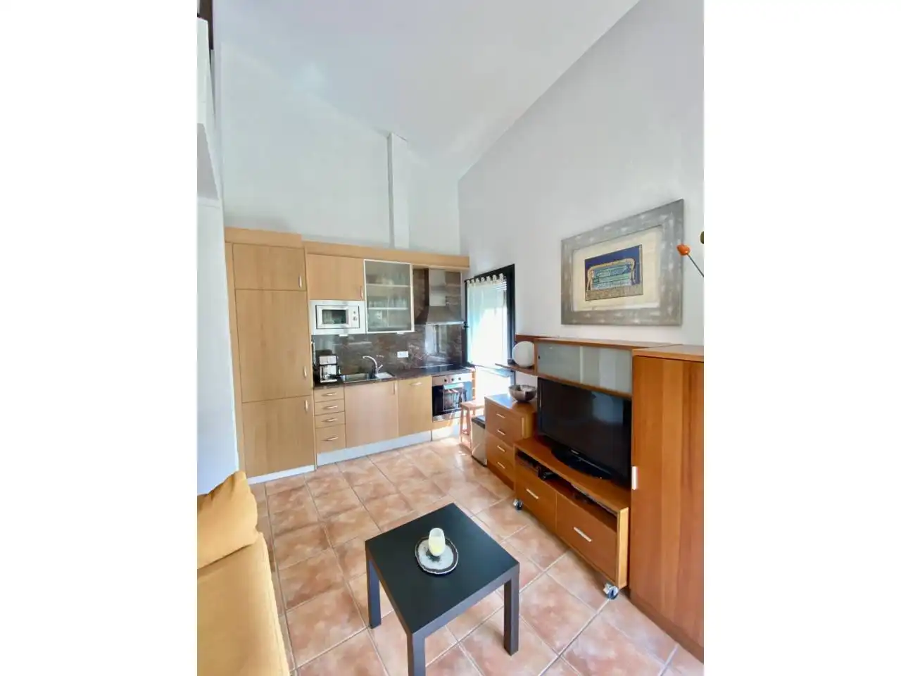 Sala d'estar de Dúplex en venda en Castellfollit de la Roca amb Calefacció, Terrassa i Moblat