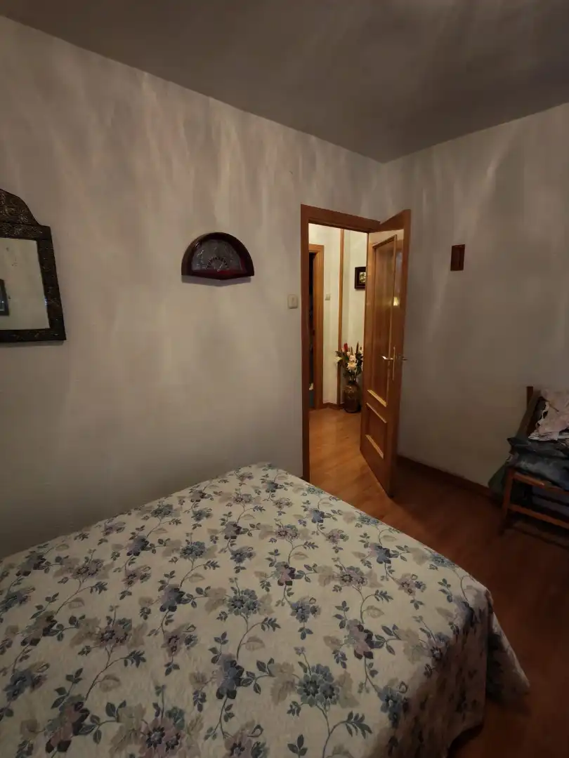 Dormitori de Casa o xalet de lloguer en Cuenca amb Calefacció, Moblat i Forn