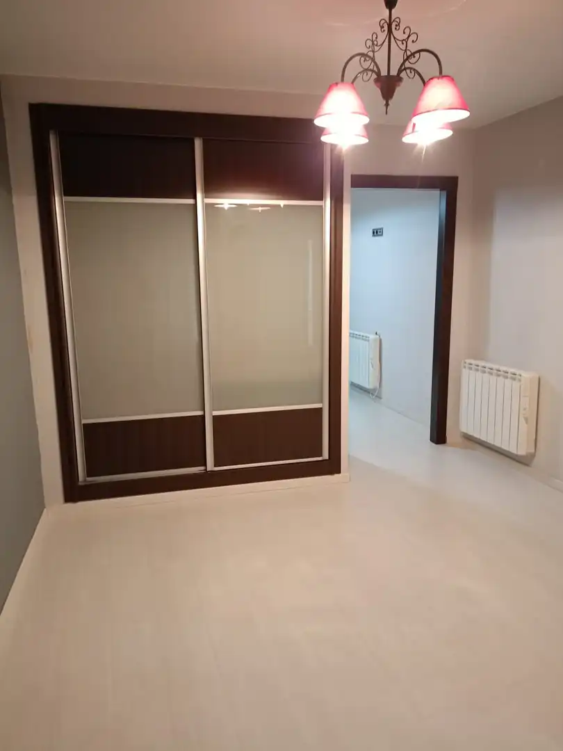Piso en venta en Carballo con Calefacción y Amueblado