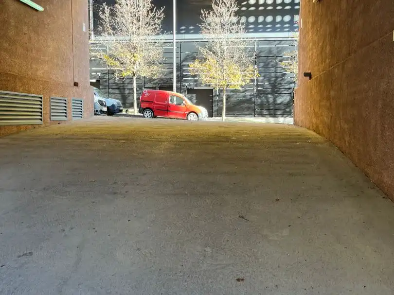 Parkplatz von Garage zur Miete in San Sebastián de los Reyes