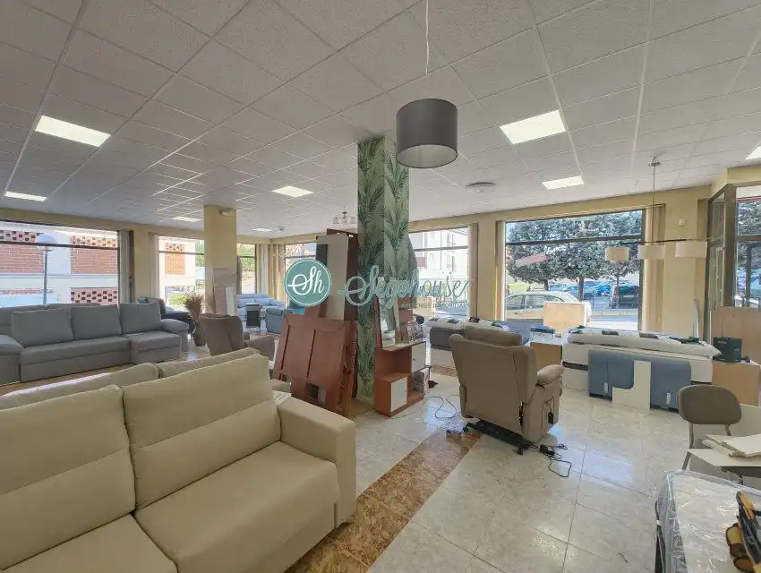 Business premises to rent in La Lastrilla, imagen 7