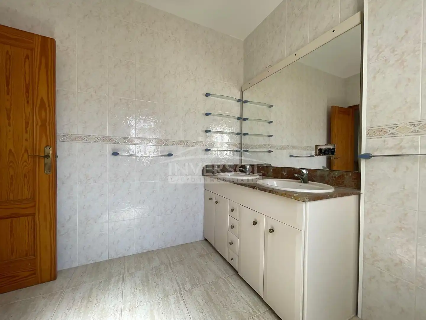 Badezimmer von Einfamilien-Reihenhaus zum Verkauf in Balanegra mit Terrasse, Abstellraum und Balkon