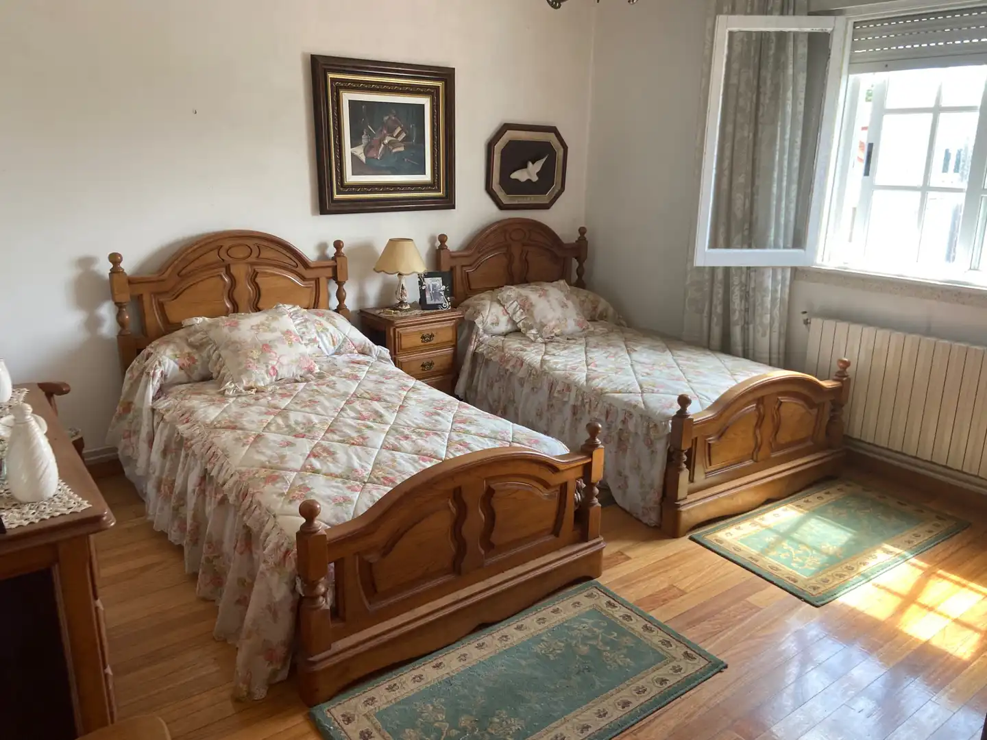 Dormitori de Casa o xalet en venda en A Pobra do Caramiñal amb Calefacció, Jardí privat i Parquet