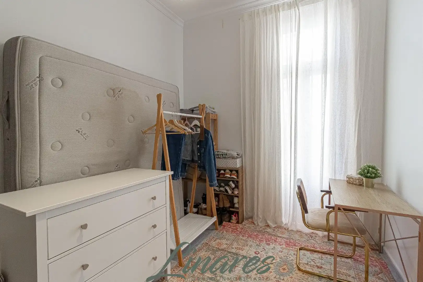 Dormitori de Apartament en venda en Cartagena amb Balcó