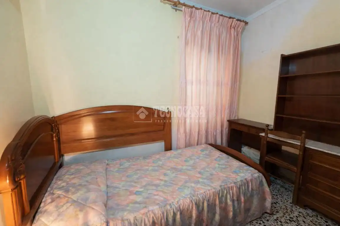 Habitación de Piso en venta en Santa Úrsula con Balcón