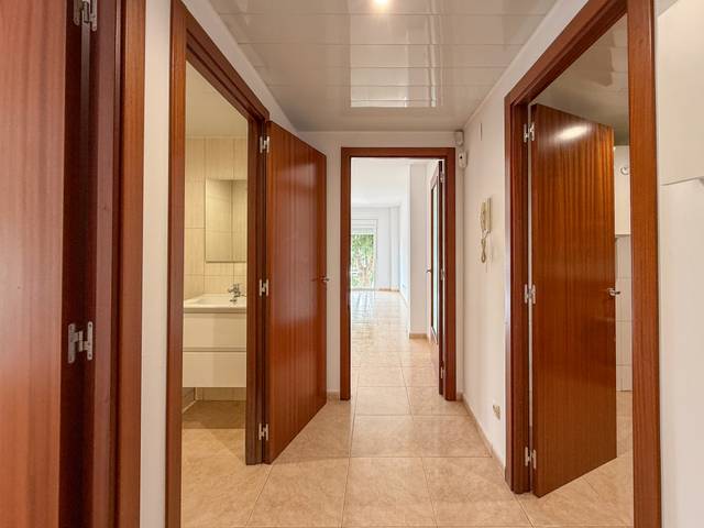 Piso en Venta en Carrer dels Plans, 19 en Piverd - Vila-Seca - Bruguerol