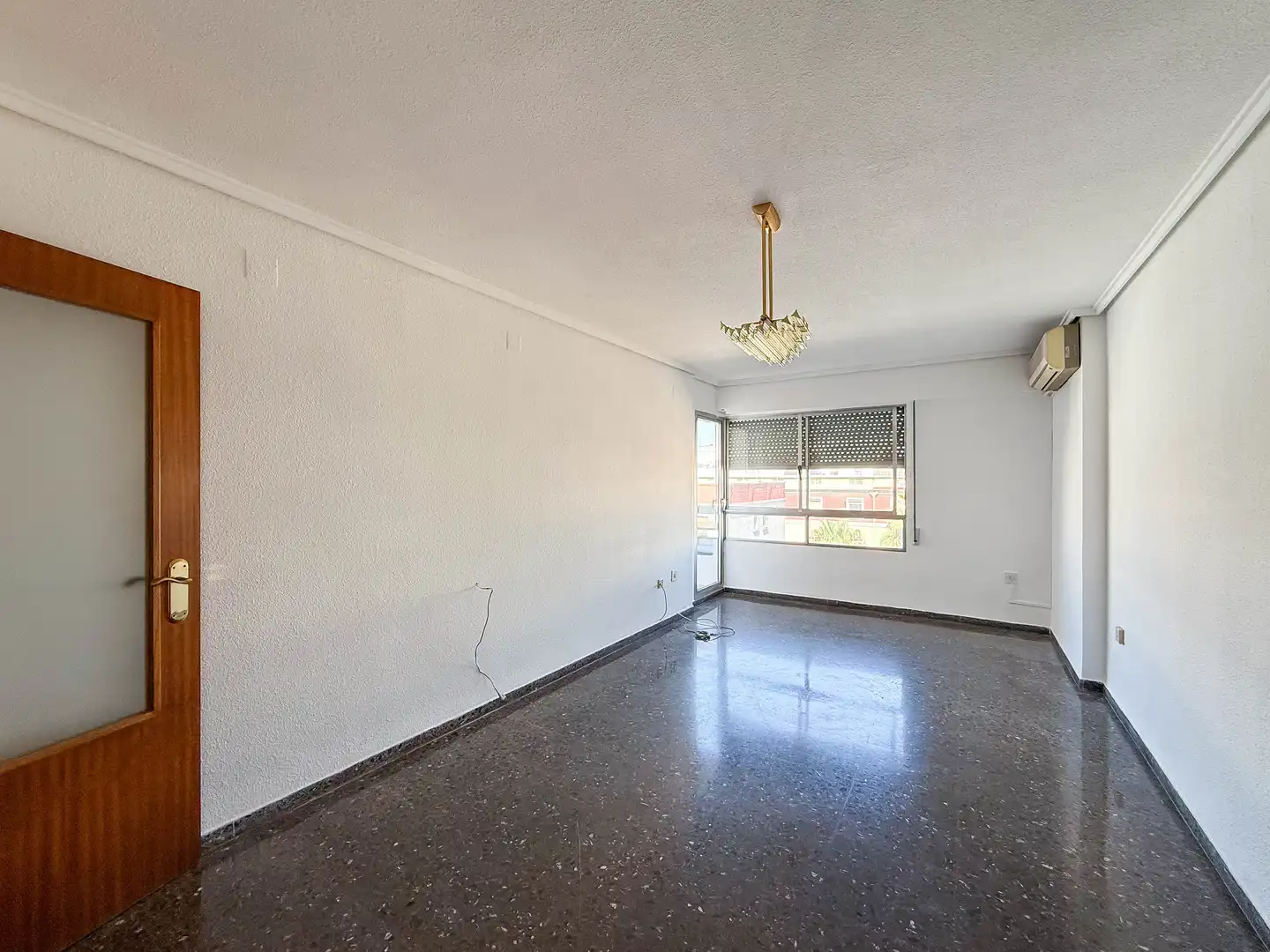Sala de estar de Piso en venta en Valencia con Balcón
